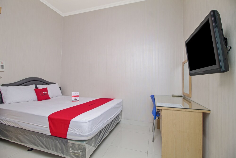 reddoorz mangga besar 2