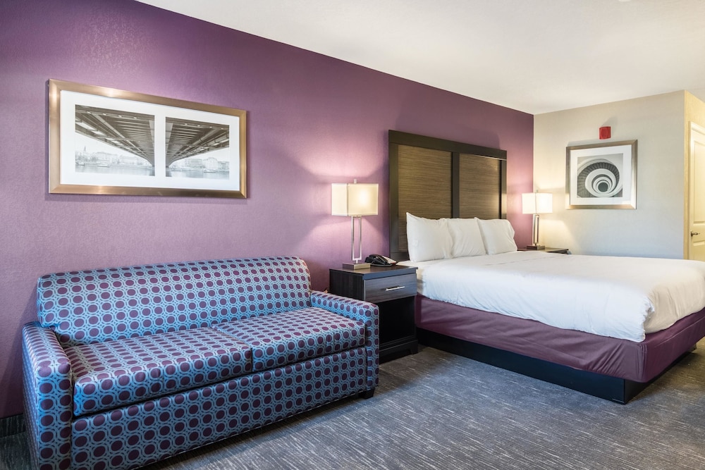 Econo Lodge Inn & Suites North Little Rock Near Riverfront,North Little Rock>>Little Rock,2 star