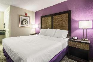 econo lodge inn and suites north little rock near riverfront