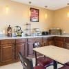 econo lodge inn and suites north little rock near riverfront