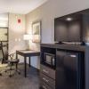 econo lodge inn and suites north little rock near riverfront