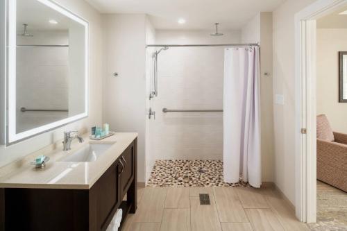 waterline villas and marina autograph collection