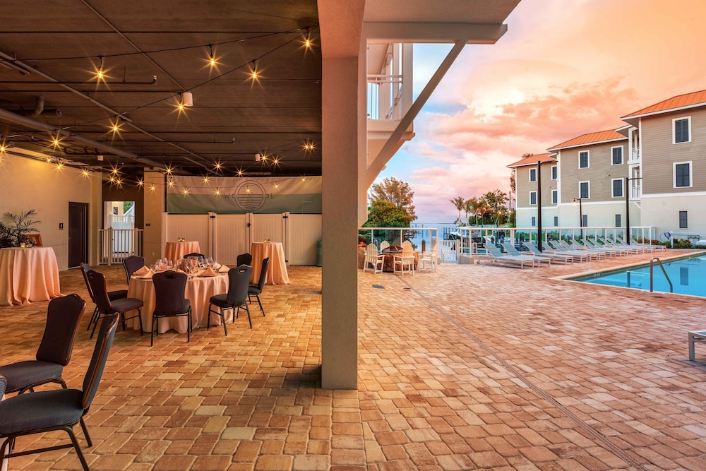 waterline villas and marina autograph collection
