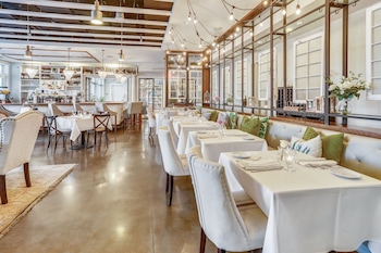 waterline villas and marina autograph collection