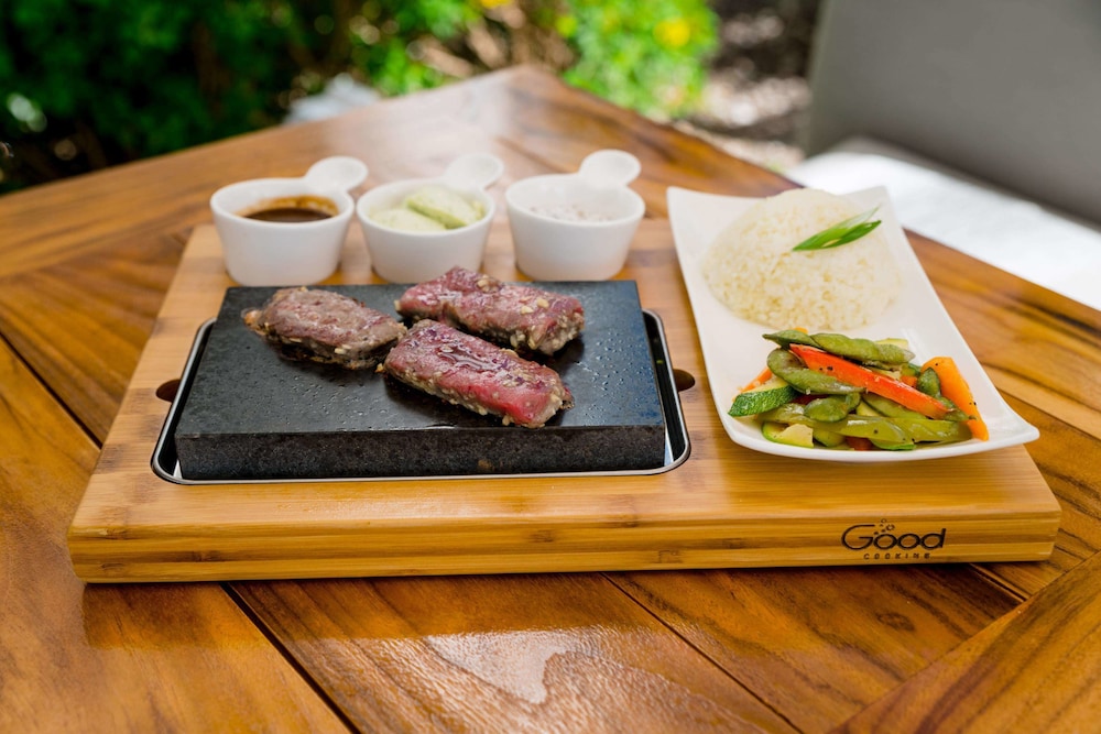 oceans edge key west resort hotel and marina