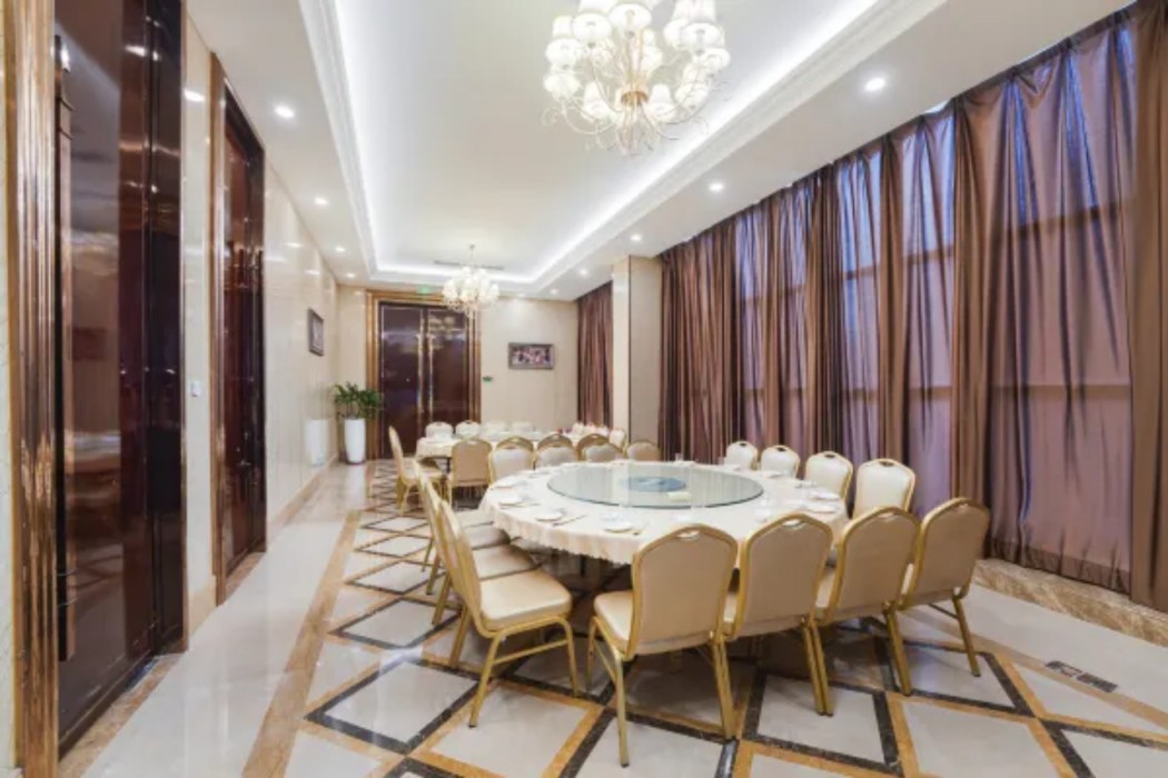 vienna classic hotel dongguan changan west station morden city