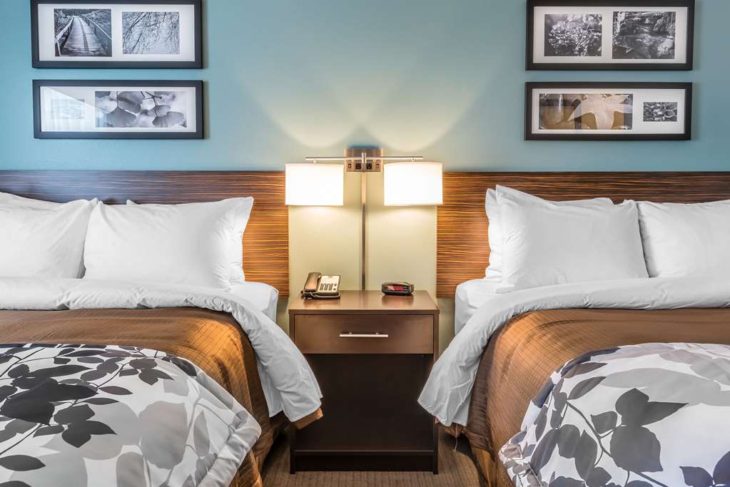 sleep inn and suites cumberland lavale
