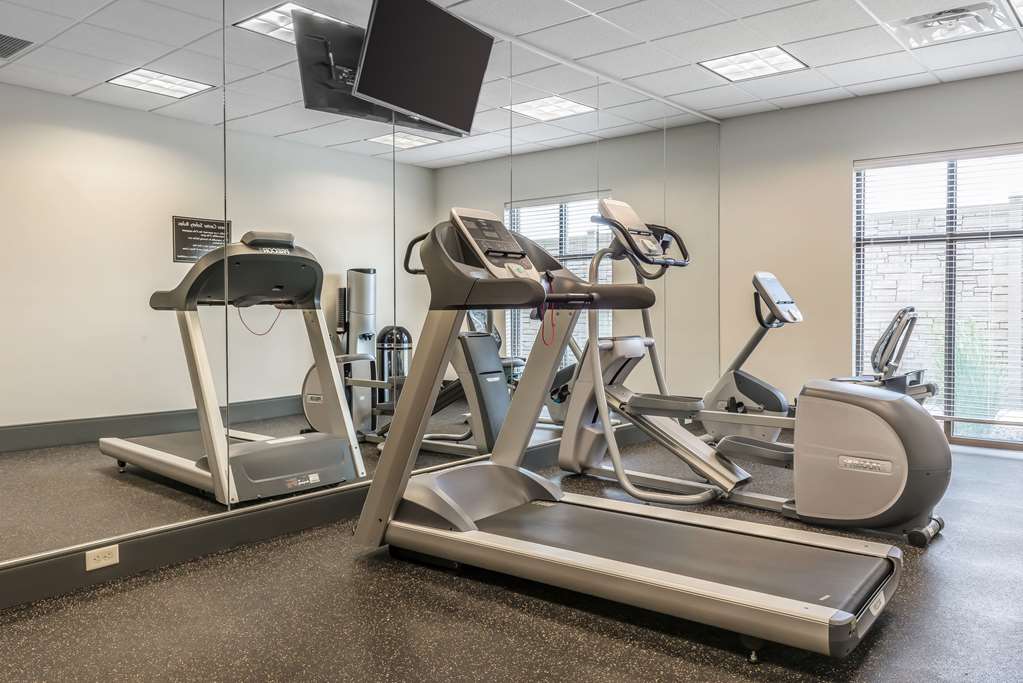 sleep inn and suites cumberland lavale