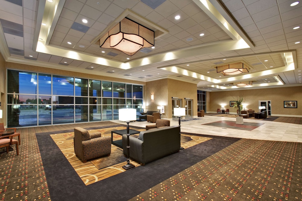 hampton inn and suites aberdeen