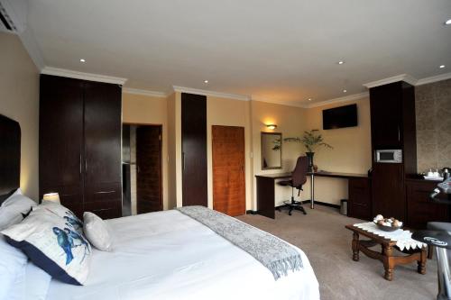 sunset manor guest house