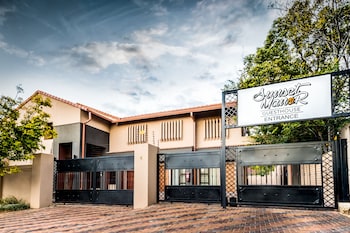 sunset manor guest house