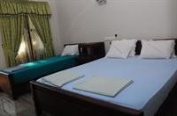 travellers home hotel