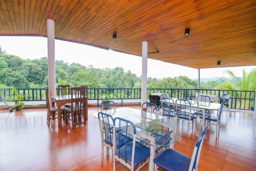 Blue Haven Guest House,Near Asgiri Maha Viharaya,2 star