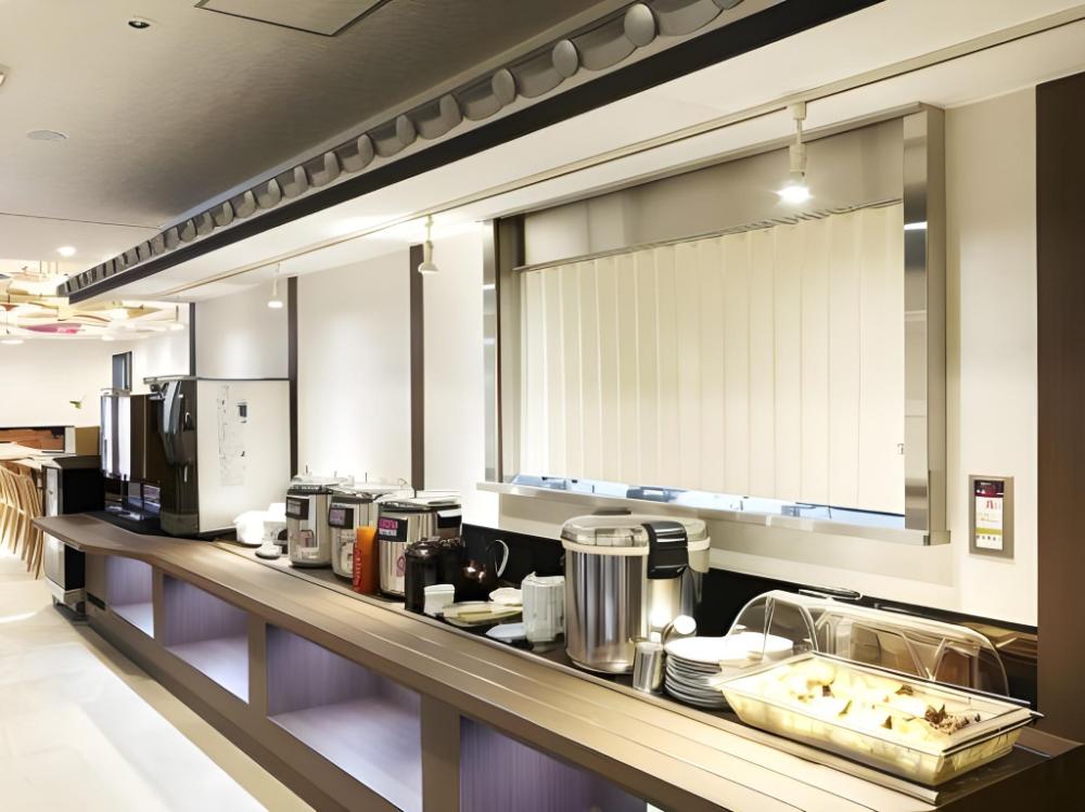 the bridge hotel shinsaibashi