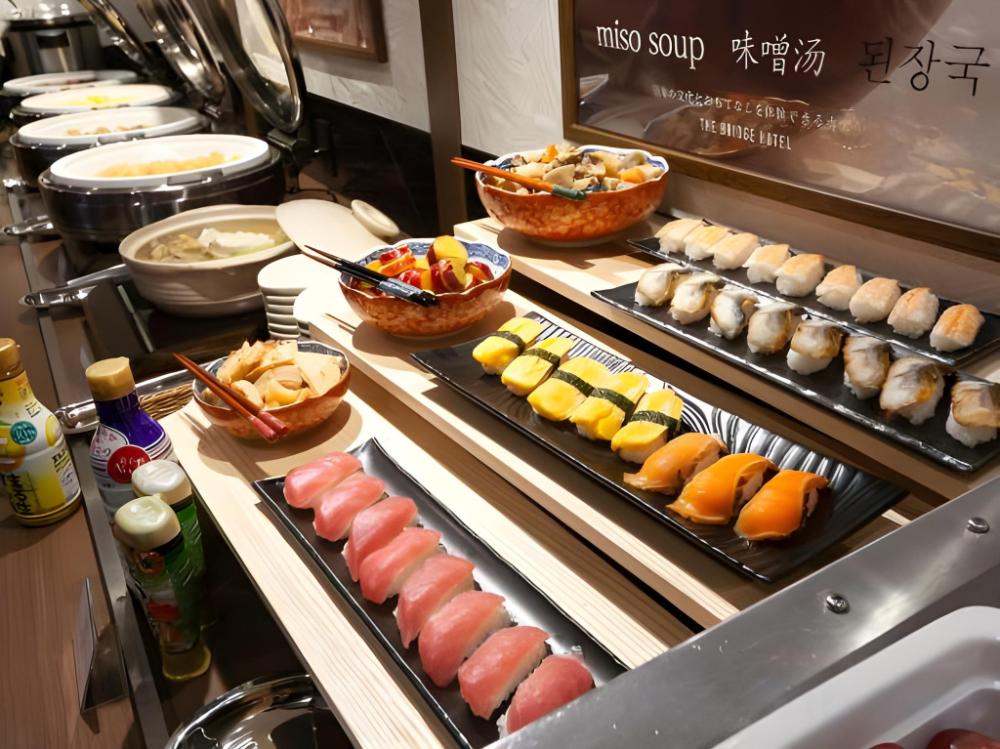 the bridge hotel shinsaibashi