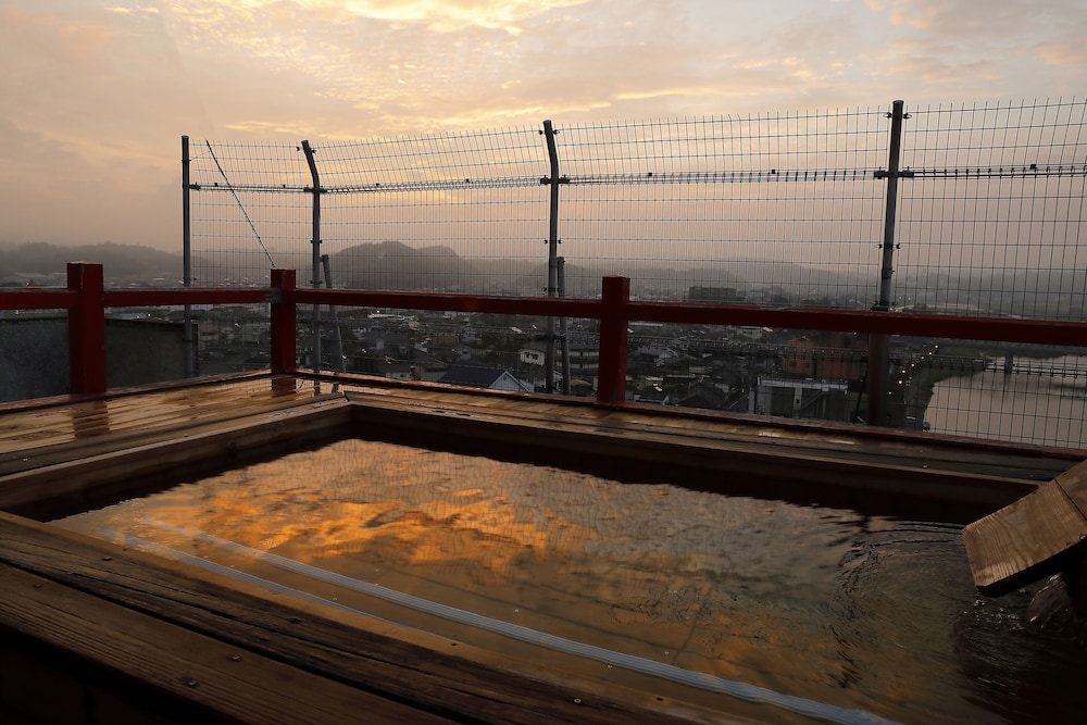 shokyoto no yu mikuma hotel