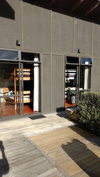 piha beachstay hostel