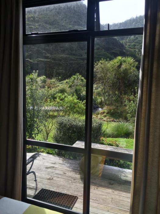 piha beachstay hostel