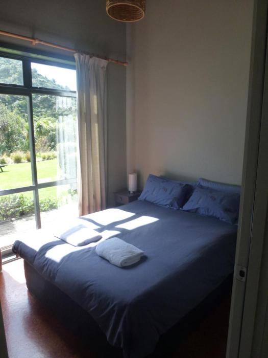 piha beachstay hostel
