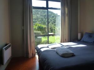 piha beachstay hostel