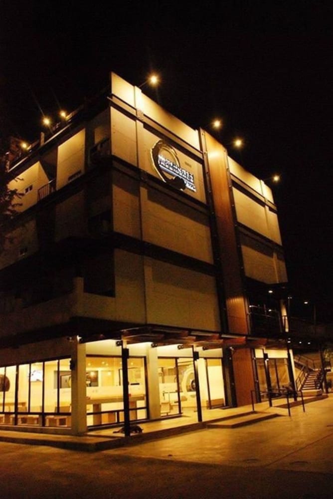 zenith residence hotel