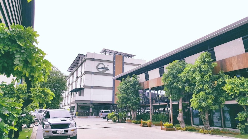 zenith residence hotel