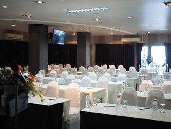 The Loft Seaside Sriracha,Chonburi>>Chon Buri,3 star