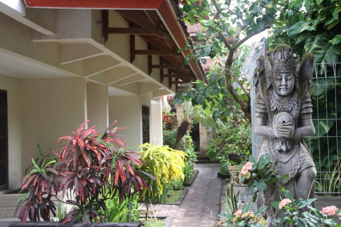 seminyak paradiso hotel