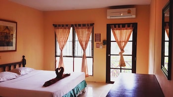 tropical garden bungalow