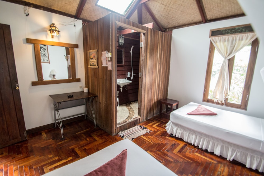 tropical garden bungalow