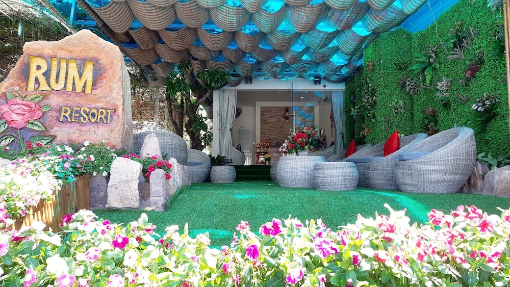 rum bungalow resort phu quoc