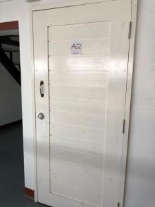 ploy hostel