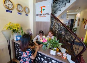 flora hotel hue