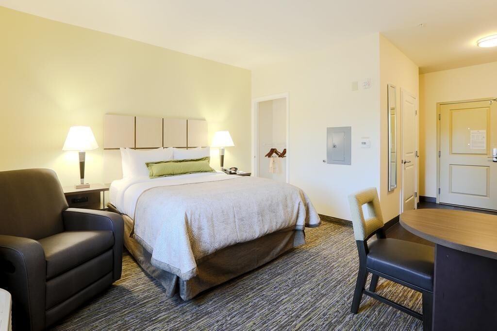 candlewood suites belle vernon by ihg