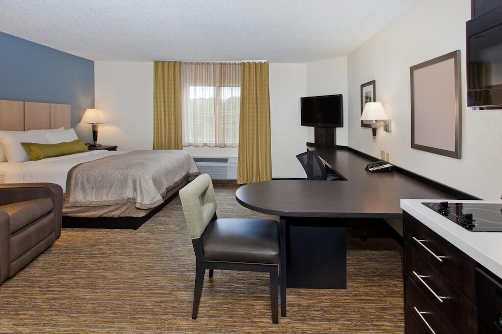 candlewood suites belle vernon by ihg