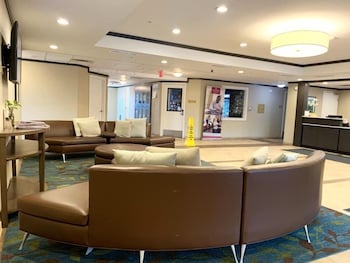 Candlewood Suites Belle Vernon By Ihg,Ellsworth>>Belle Vernon,3 star