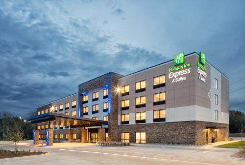 holiday inn express and suites east peoria river