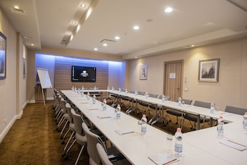 City Avenue,Chateau Mukhrani>>Tbilisi,4 star