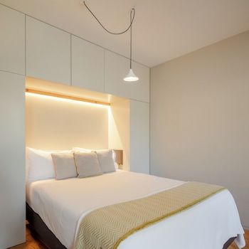 baumhaus serviced apartments