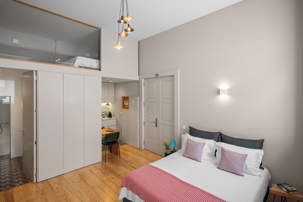 baumhaus serviced apartments
