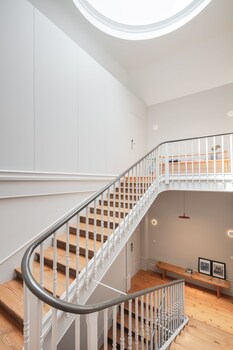 baumhaus serviced apartments