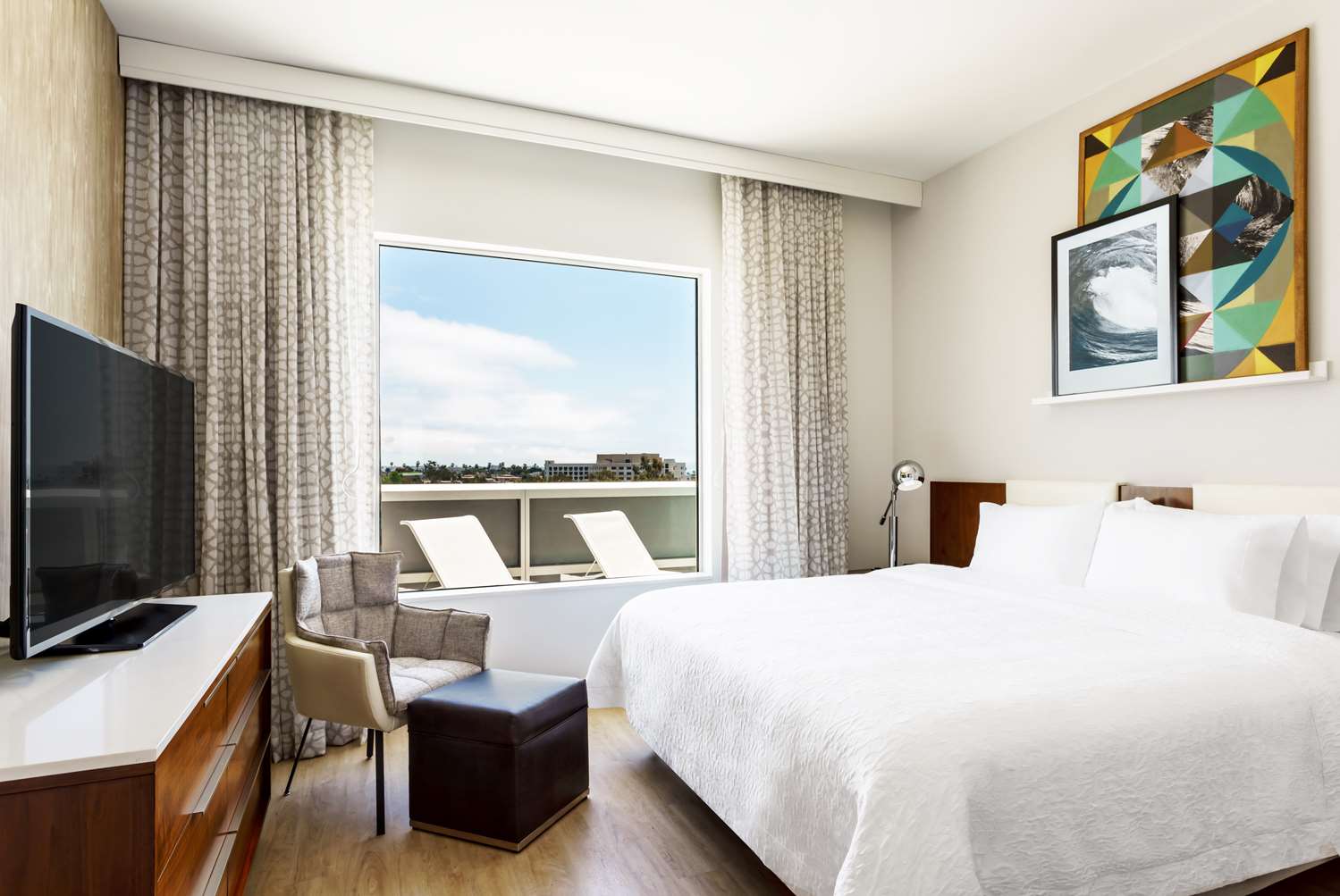 hampton inn and suites santa monica