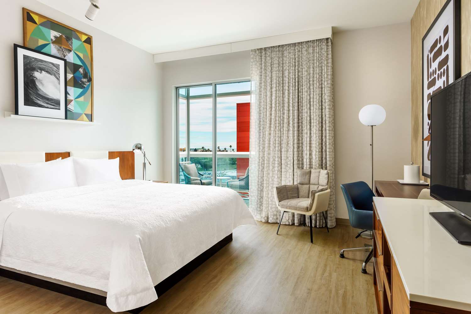 hampton inn and suites santa monica