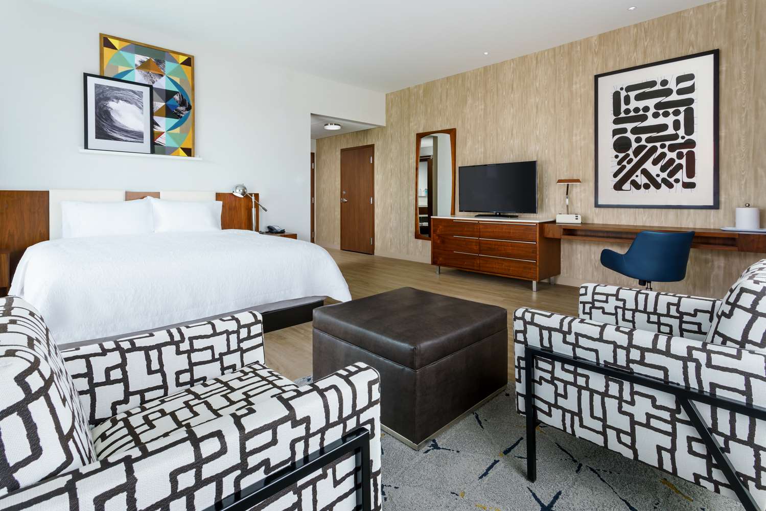 hampton inn and suites santa monica