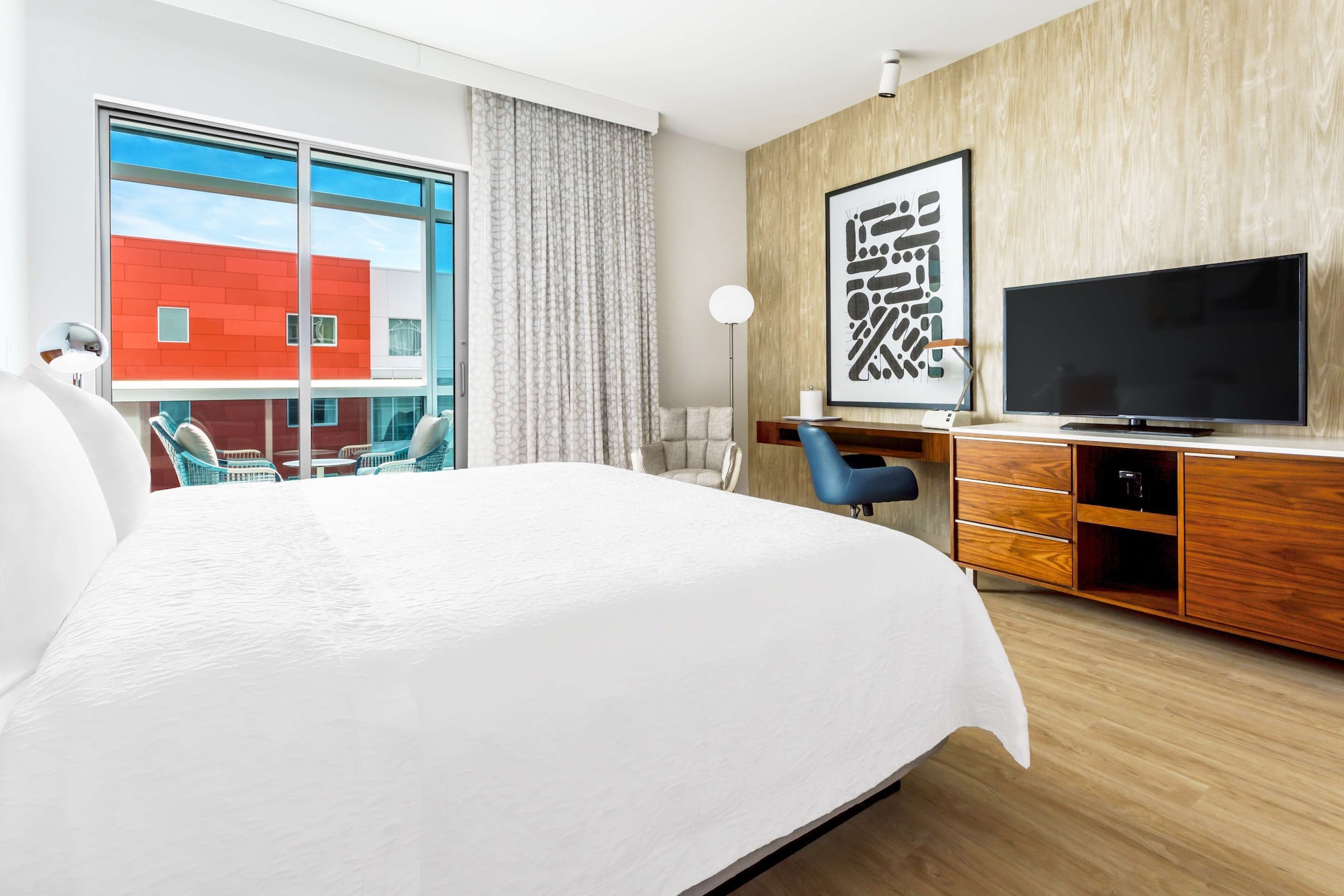 hampton inn and suites santa monica