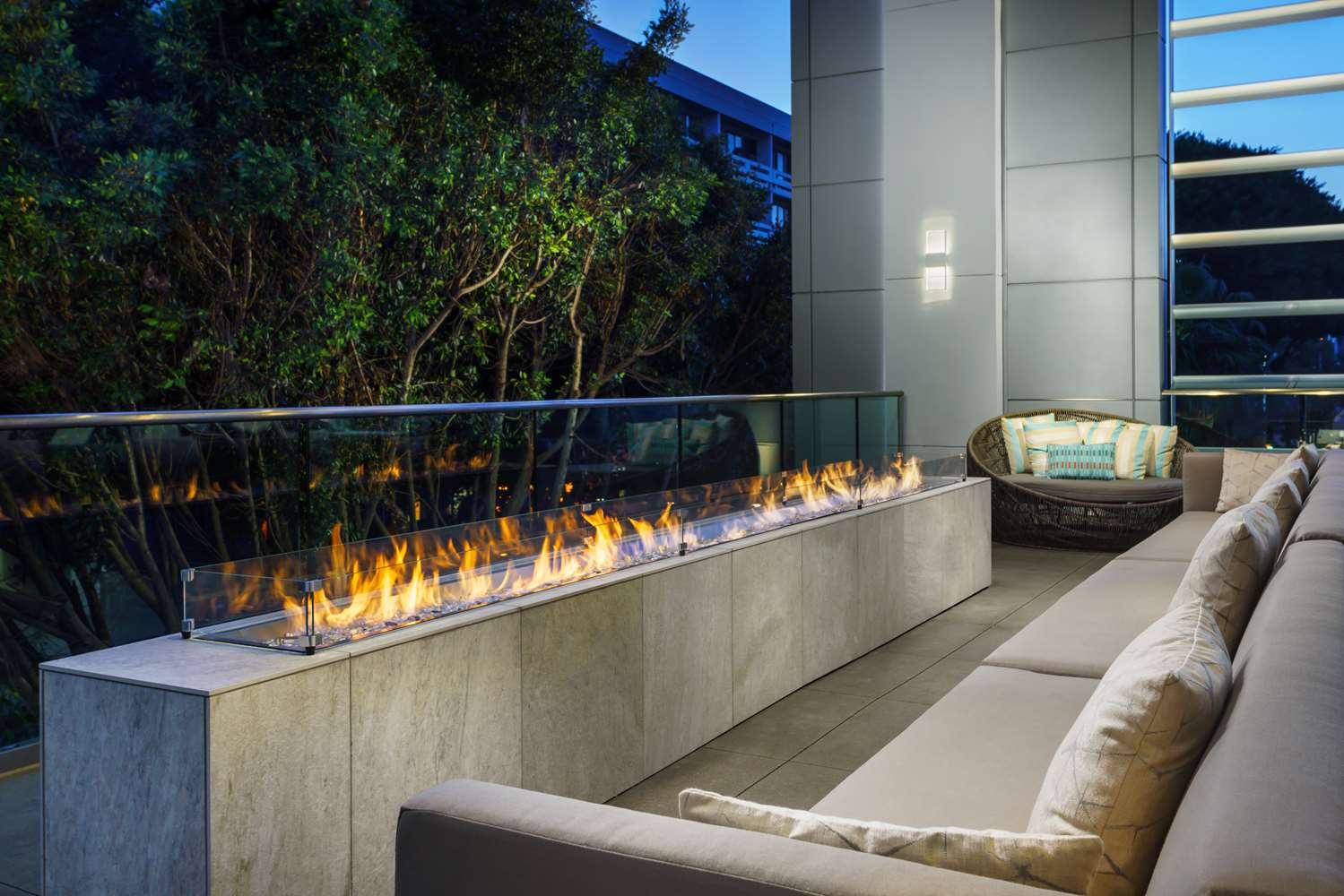 hampton inn and suites santa monica