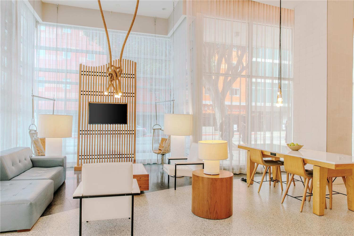 hampton inn and suites santa monica