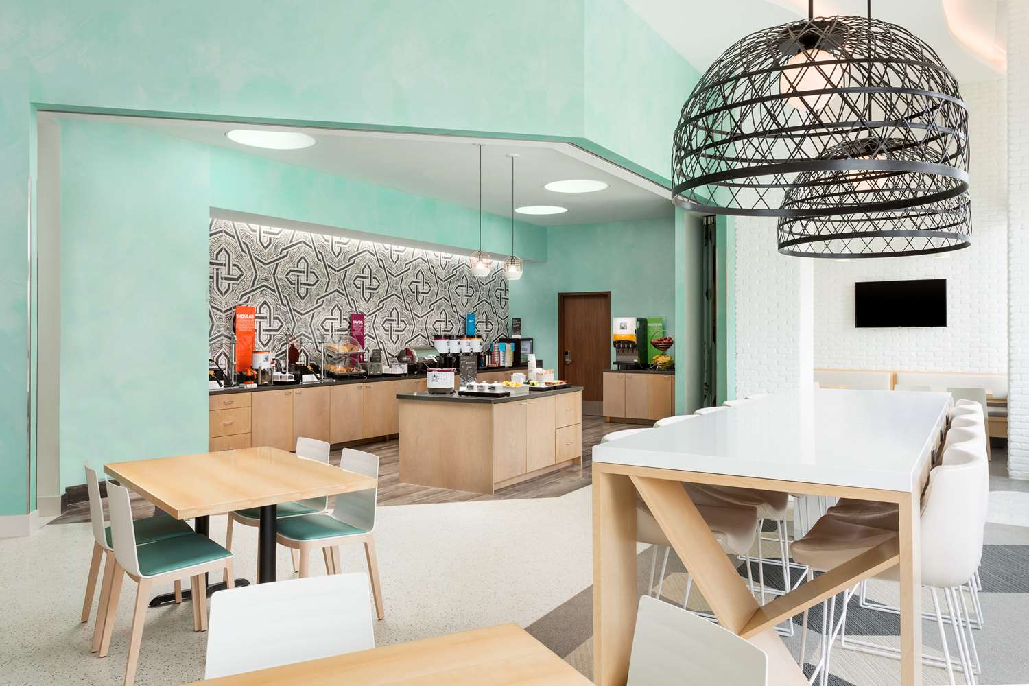hampton inn and suites santa monica