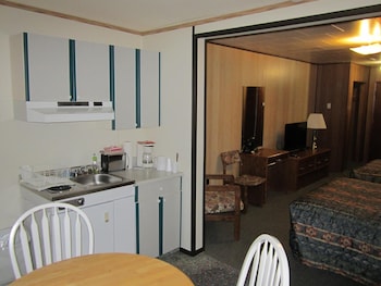 Airport Chalet,Canada>>Whitehorse,3 star