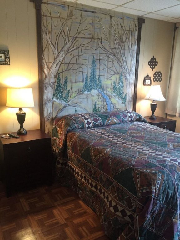 holly hill motel